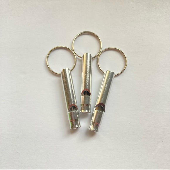 3 Whistles Keychain Key Chain Camping Hiking Lost Kids Personal Safety Adventure - Picture 9 of 11